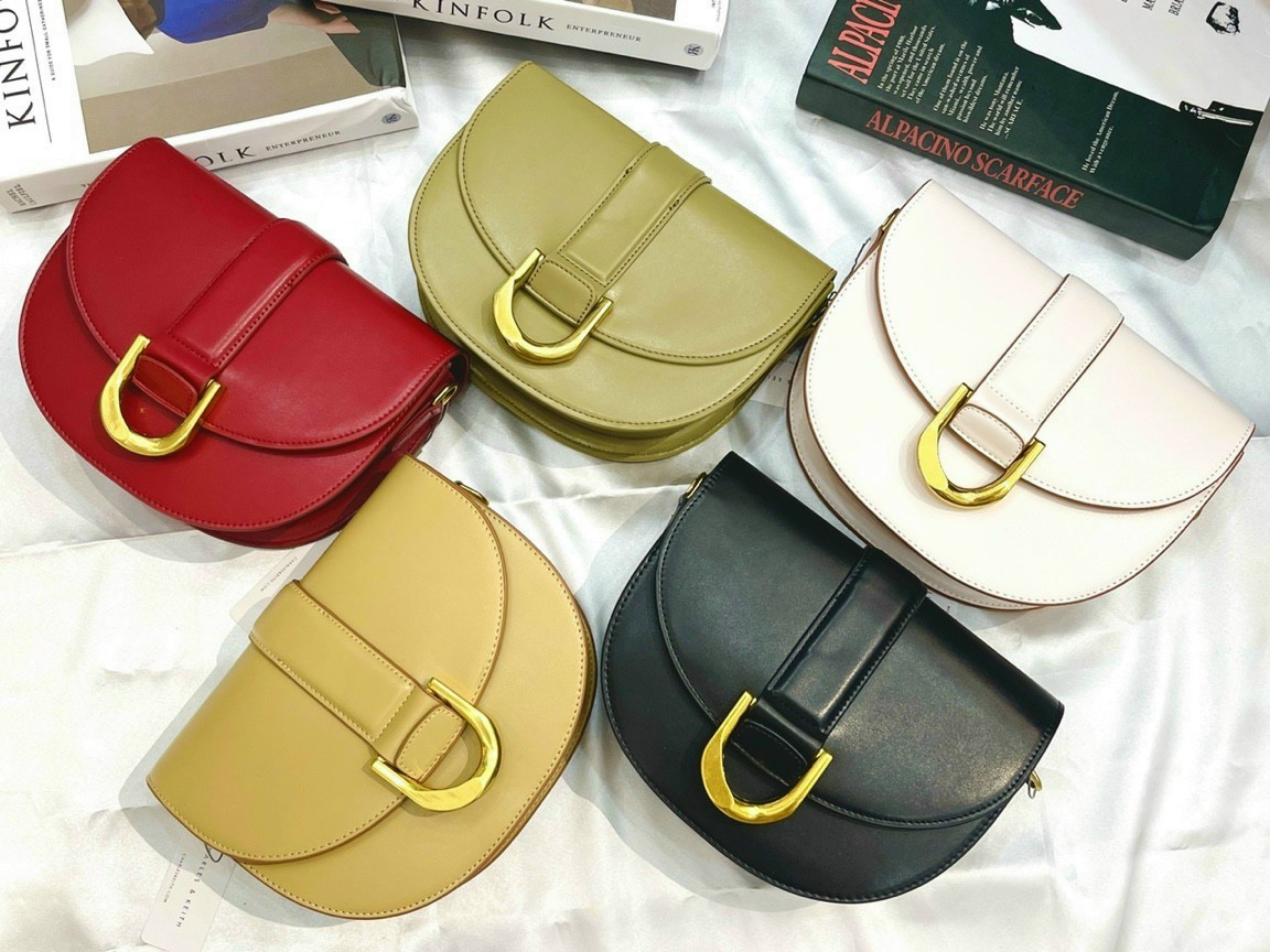 Túi CNK Khuyết Size 23