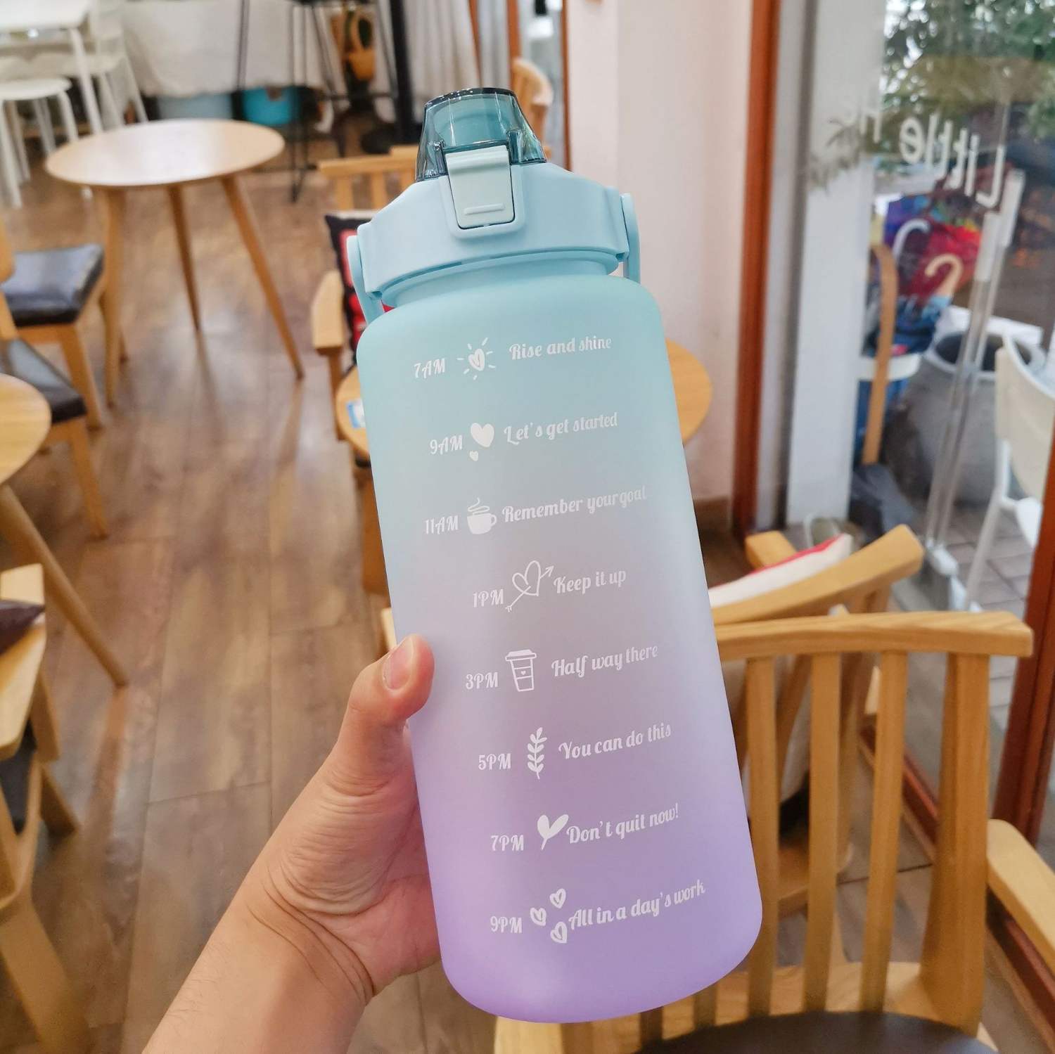 Bình Đựng Nước 2L Cute Có Vạch Báo Giờ Uống Nước