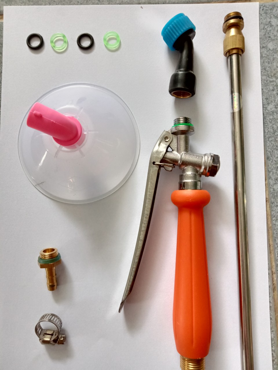 Combo bộ tay bóp cần tưới cây, phun 10 món bao gồm: tay bóp, cần inox, béc phun và phụ kiện