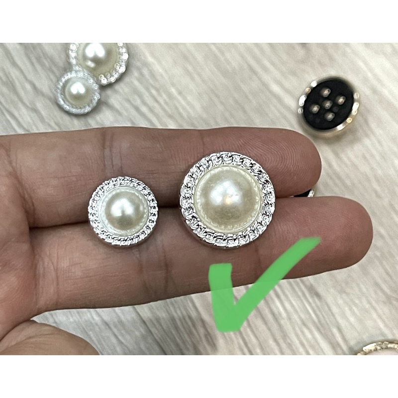 Cúc áo nhựa xịn xò ( set 10 cúc )