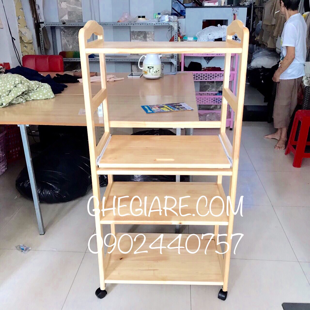 [HCM]Kệ lò vi sóng 4 tầng gỗ cao su