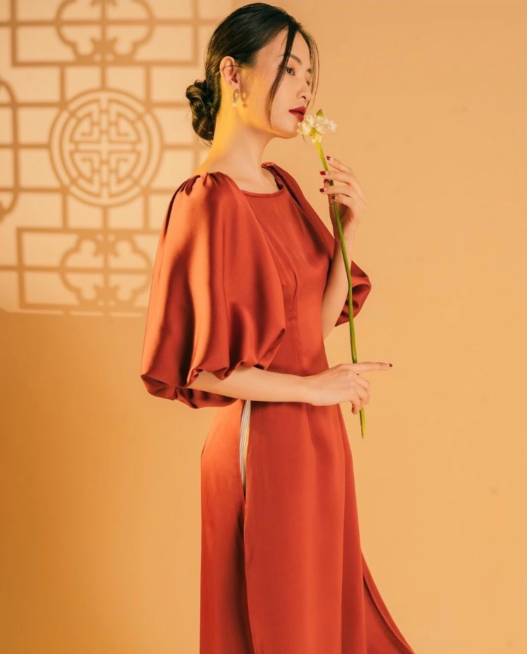 The19club - Áo dài lụa satin Trà
