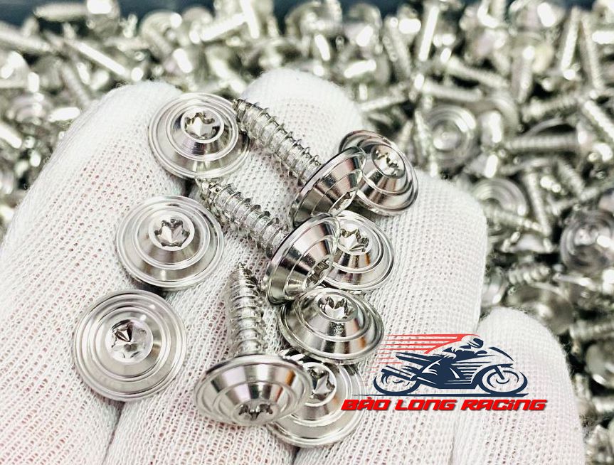 1 con ốc inox salaya 5li15 mẫu thái răng thưa gắn dàn áo xe máy