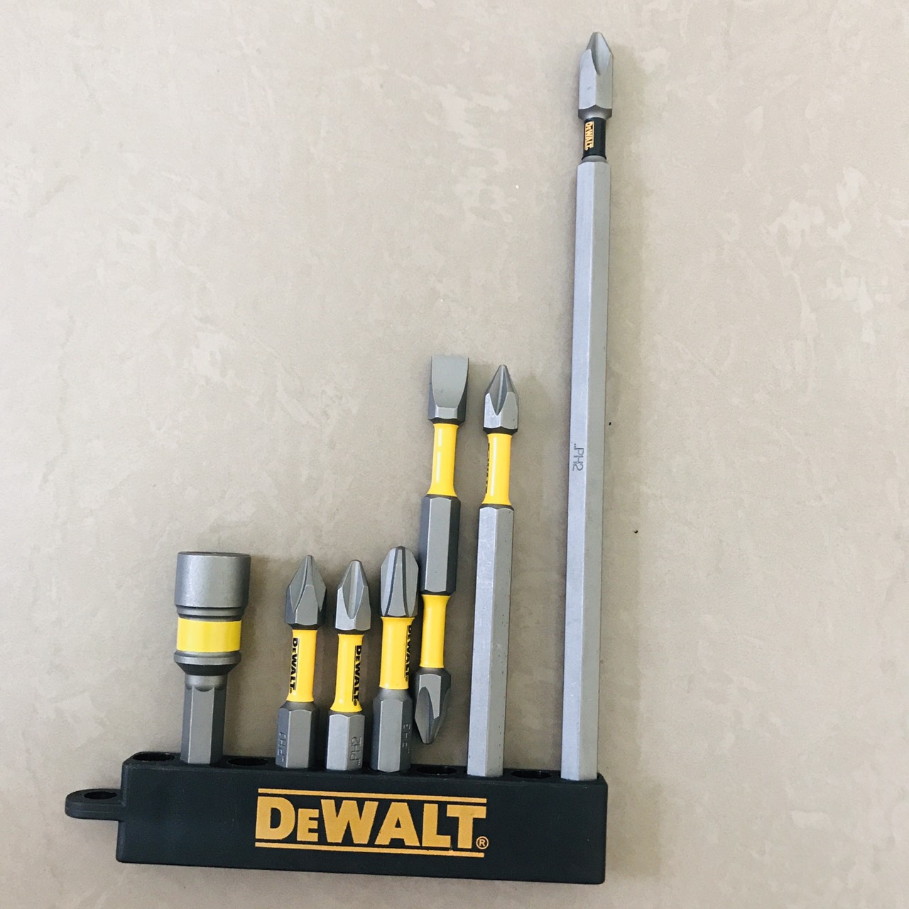 Bộ 7 Mũi Vít DeWalt Chính Hãng Có Từ