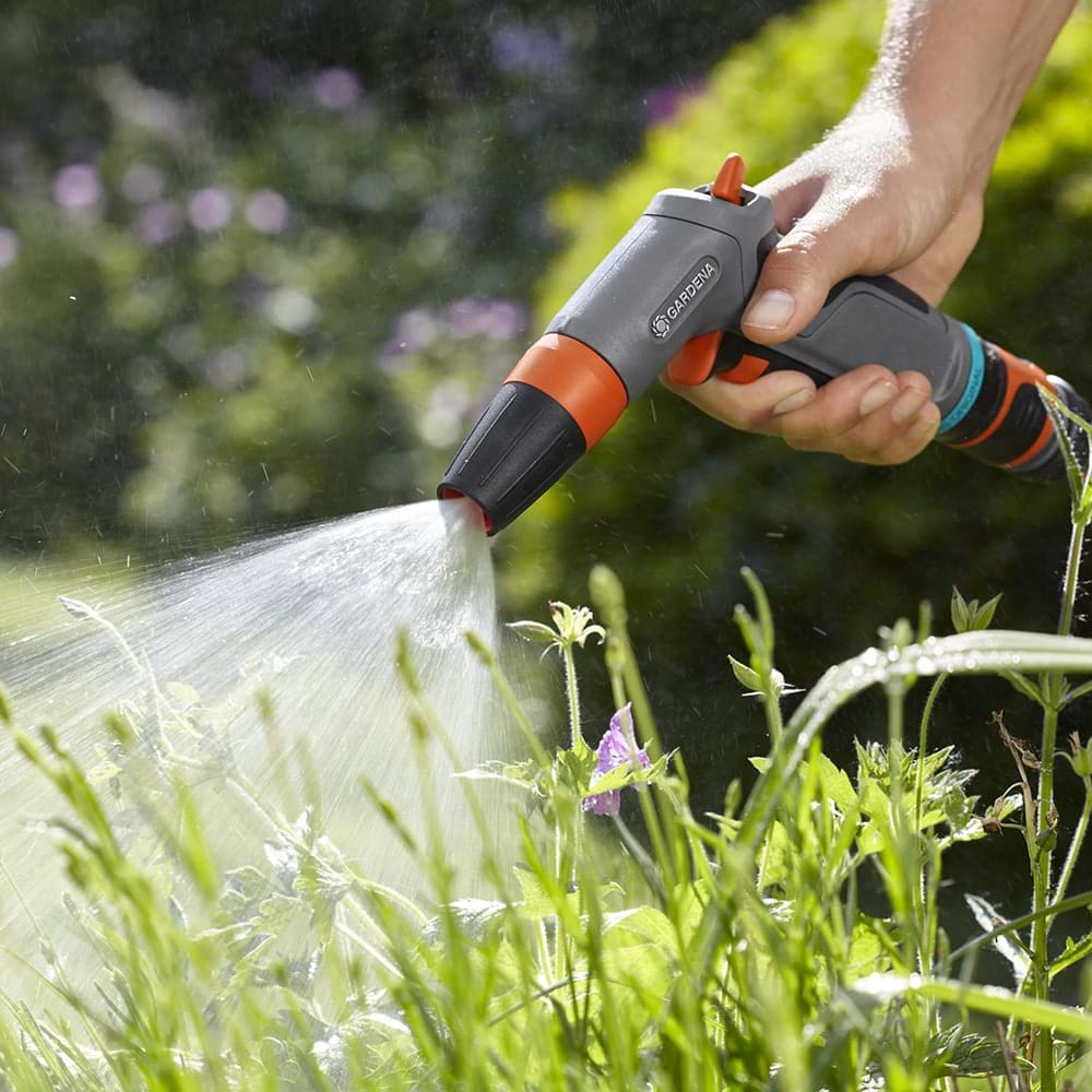VÒI TƯỚI 2 CHẾ ĐỘ GARDENA 18303-20
