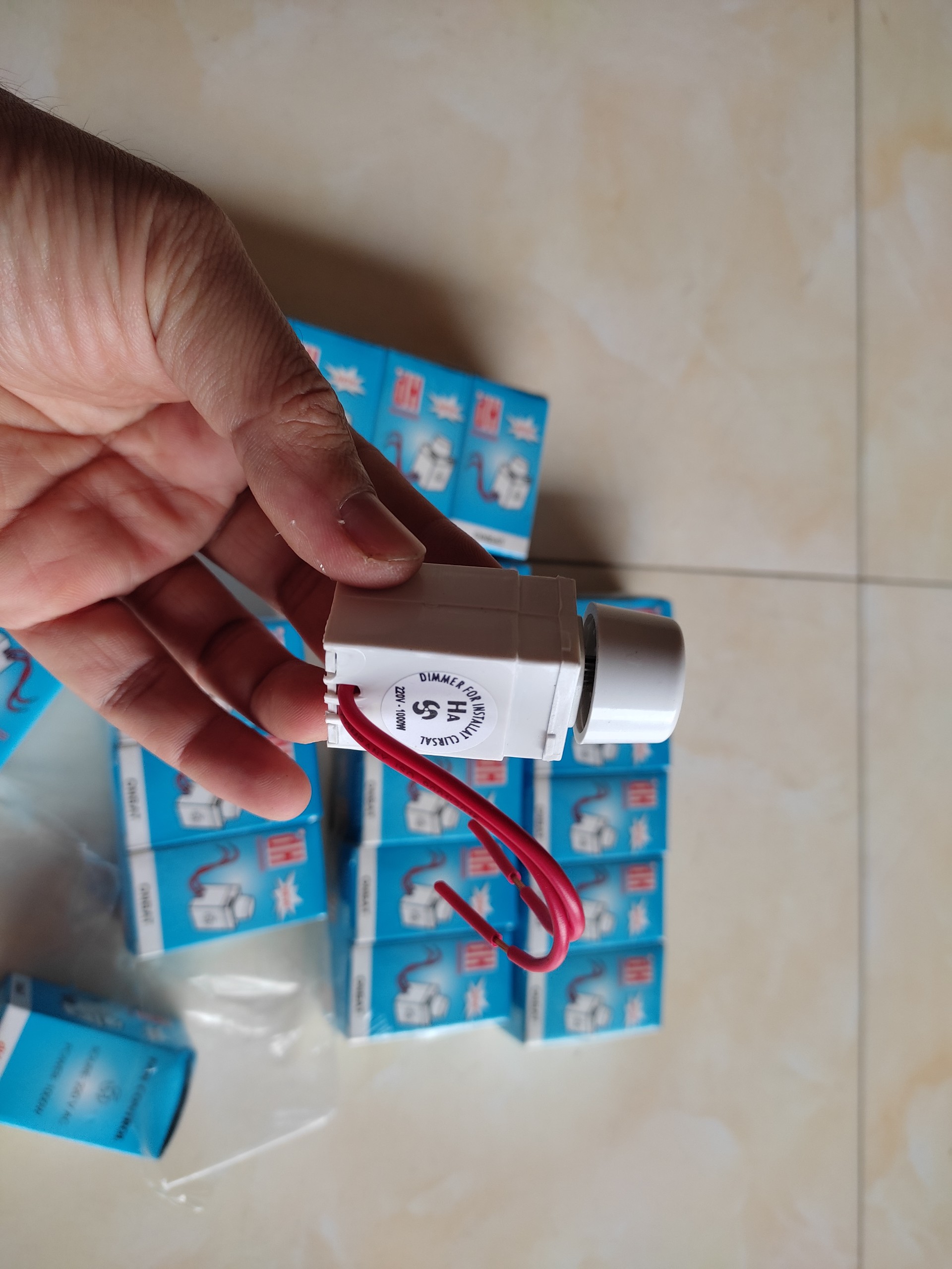 Chiết áp lắp quạt 1000W, dimmer quạt