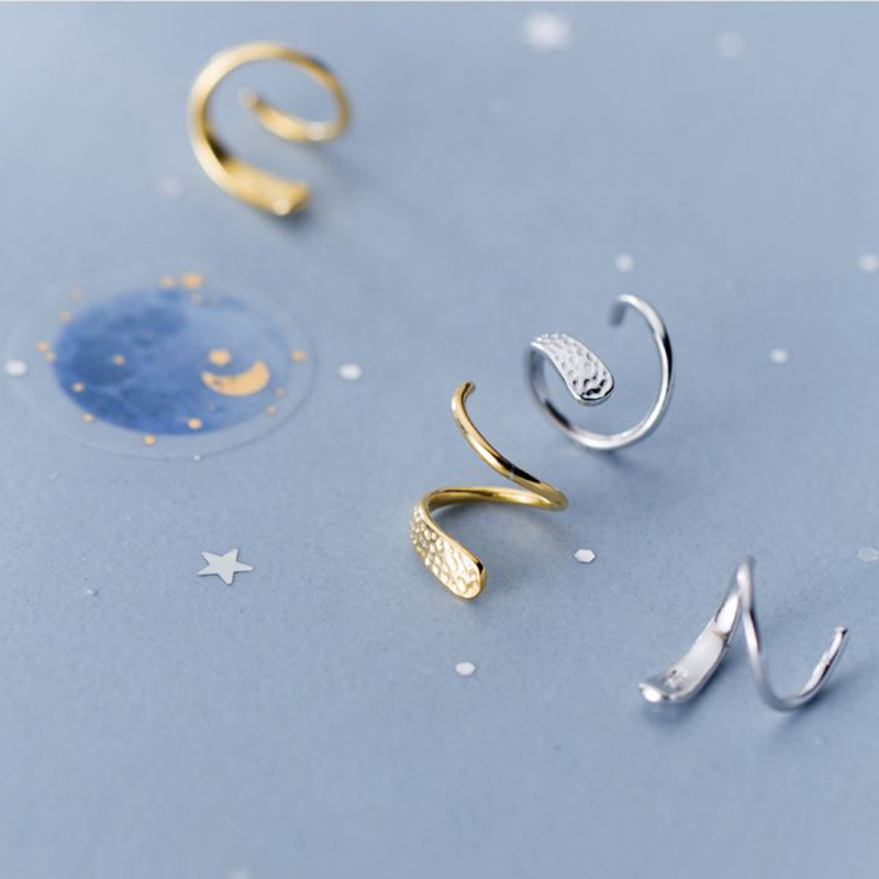 Bông Tai Bạc Hình Xoắn Gắn Đá 2 Màu - B2532 - Bảo Ngọc Jewelry
