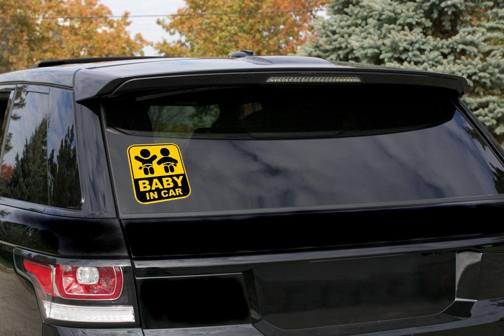 Decal Baby in Car (vuông 12cm)