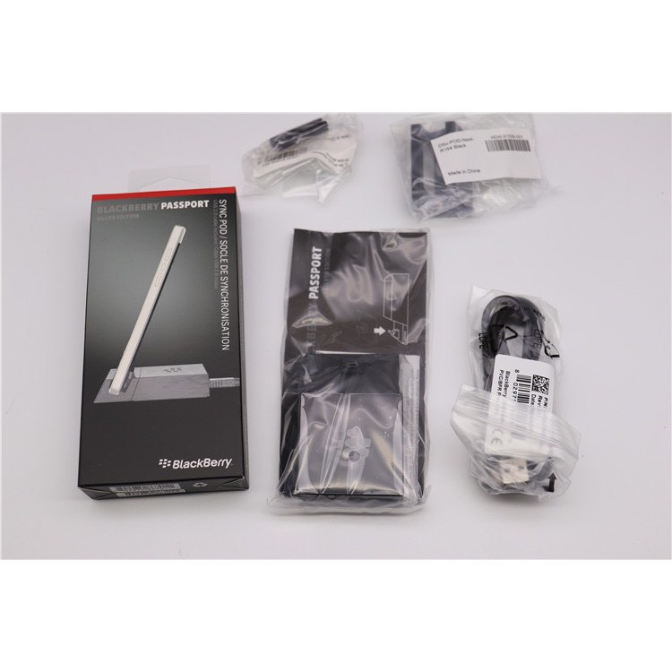 [LaoHac Store] Dock sạc dành cho BlackBerry Passport