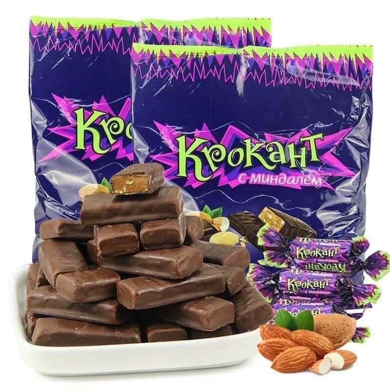 Kẹo Socola (Chocolate) tím Krokant phủ Socola Hạnh Nhân