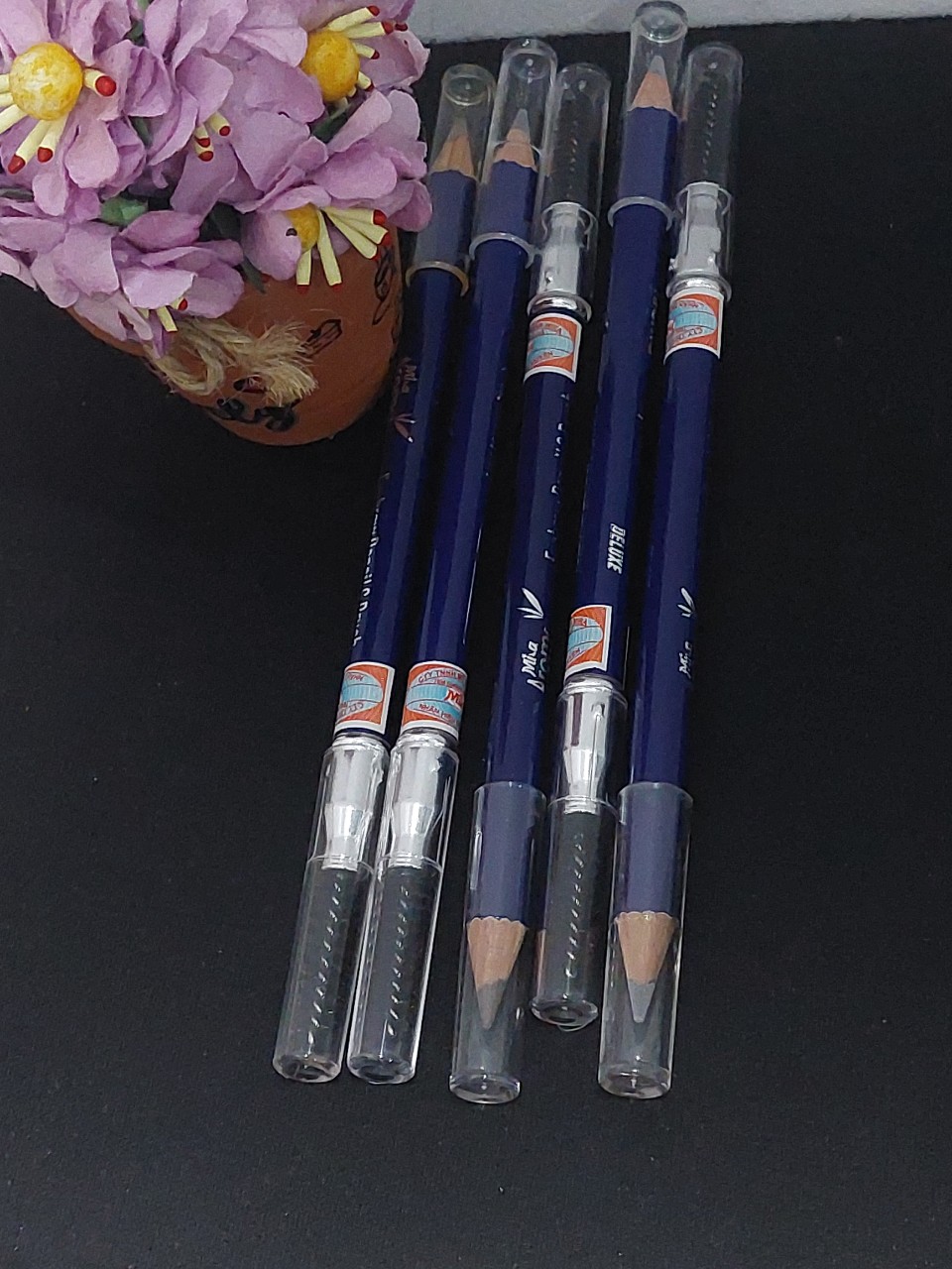 Chì vẽ mày Aroma Eyebrow Pencil