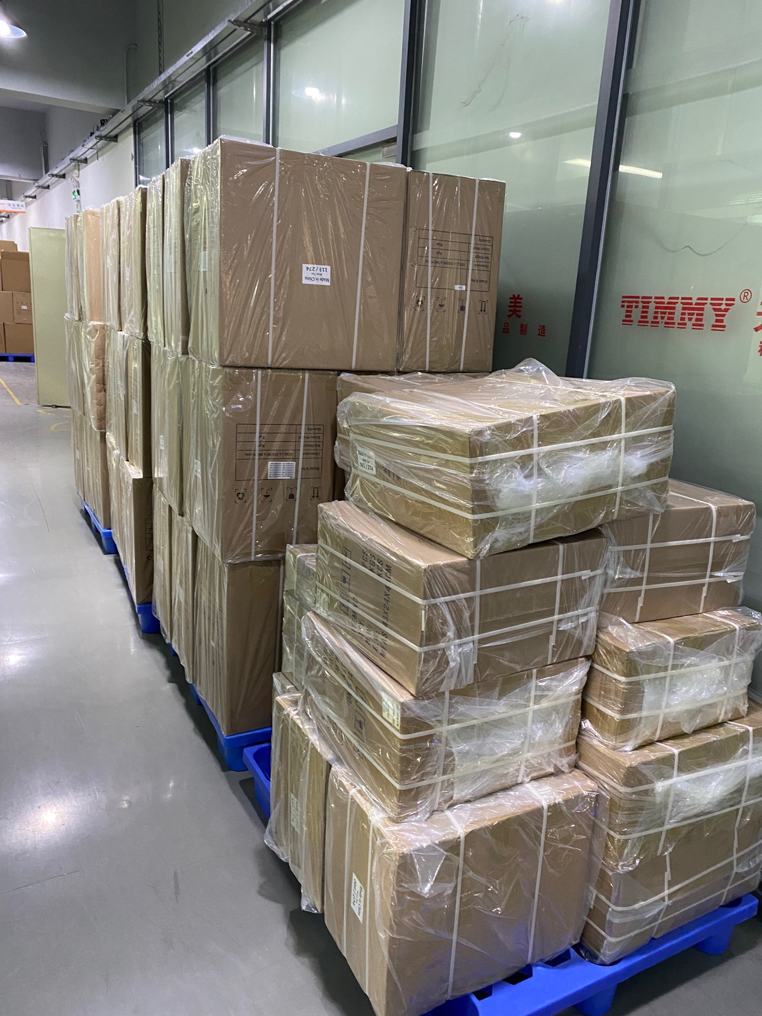 Máy chấm công vân tay giá rẻ TM 1800 WIFI