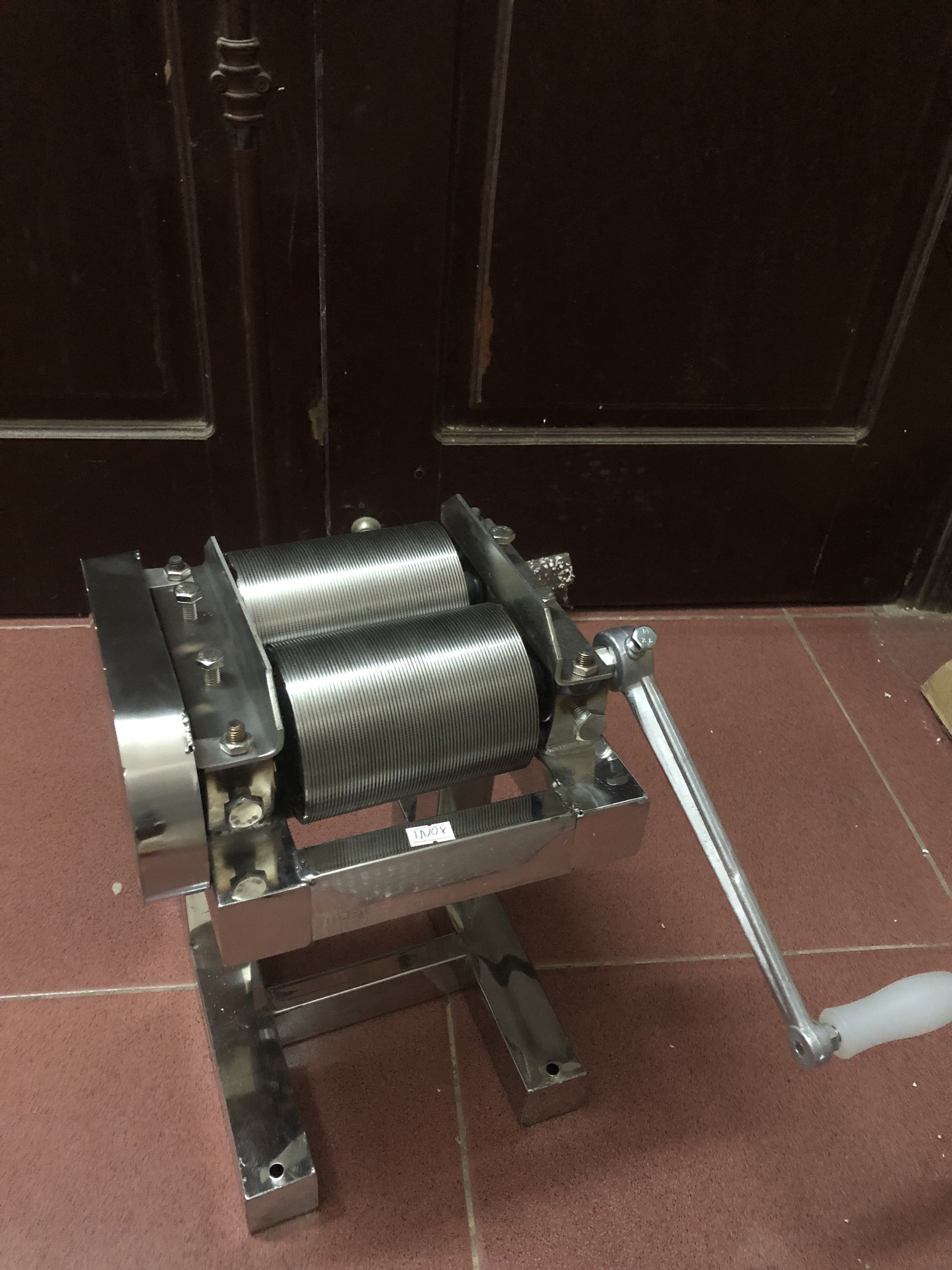 Máy thái bì heo da lợn inox quay tay