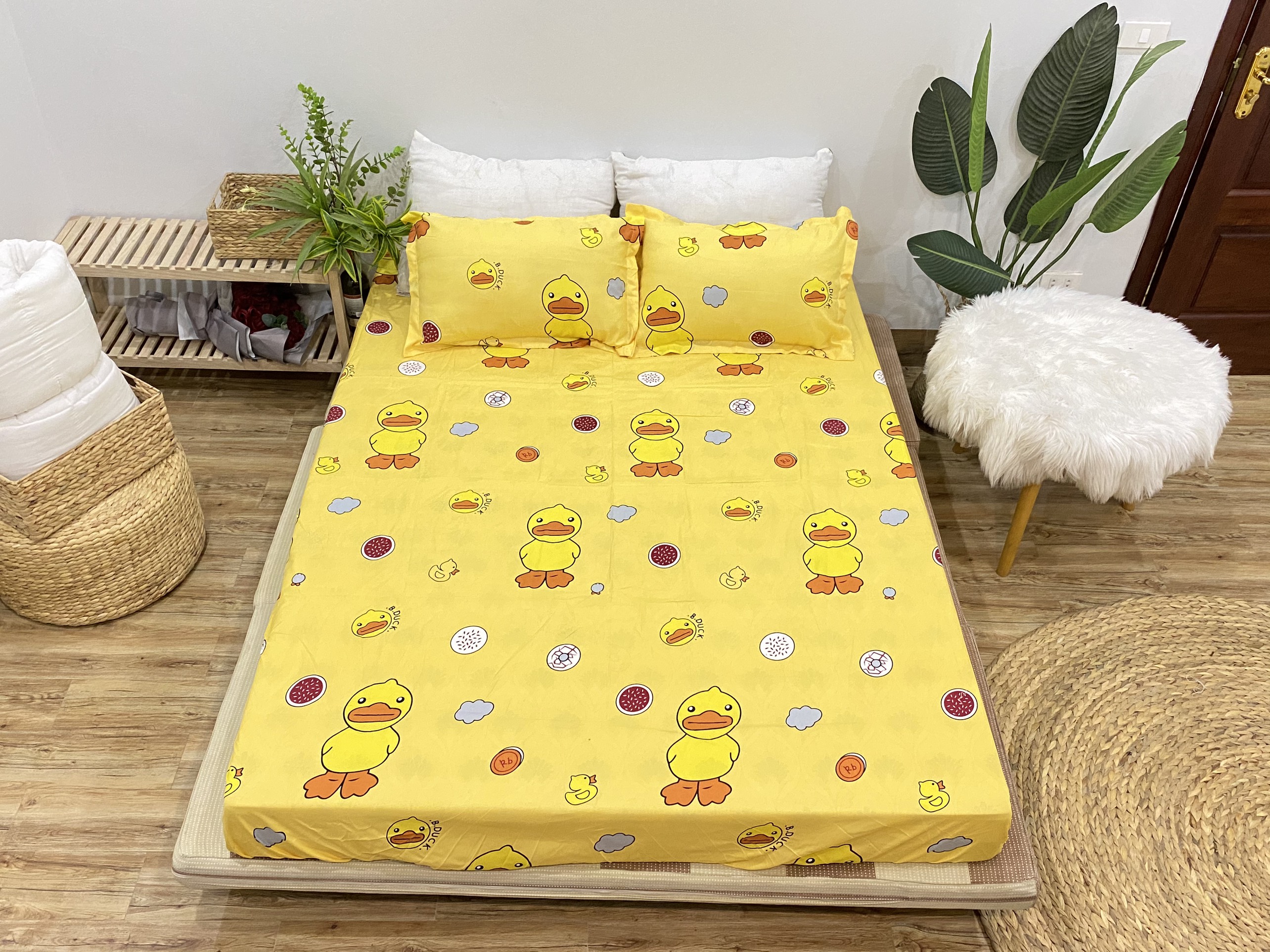Set Ga Gối 4 Món Nhiều Mẫu Họa Tiết Siêu Đẹp ( Gồm 1 ga bo chun, 2 vỏ gối nằm, 1 vỏ ôm )