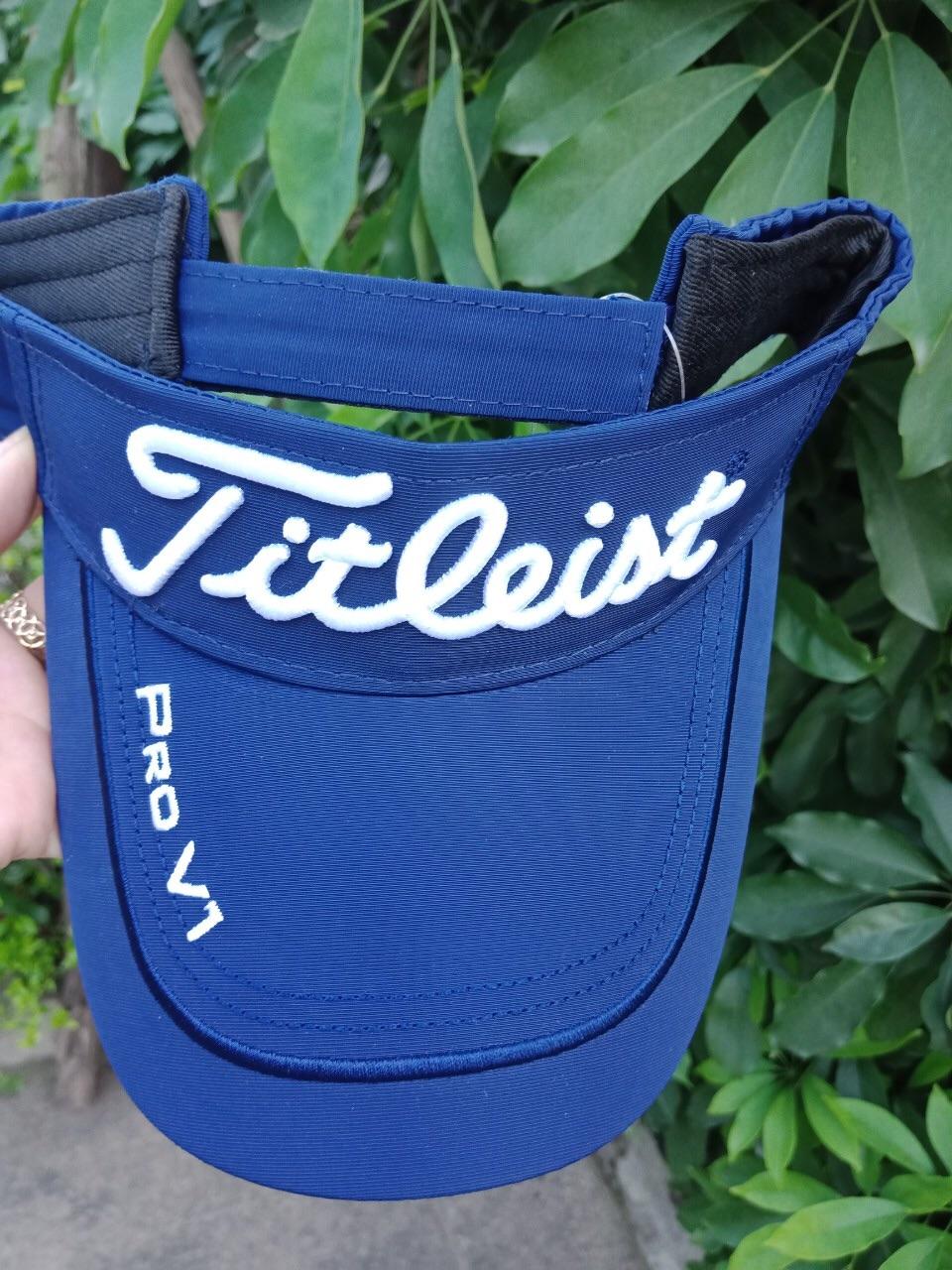 Mũ nửa đầu titleist