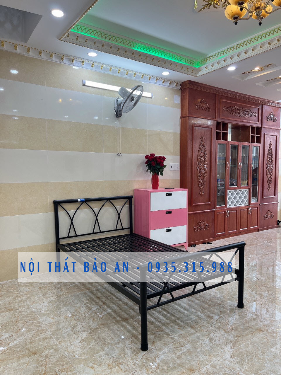Giường sắt tròn cao cấp đen CHÉO 1mx2m