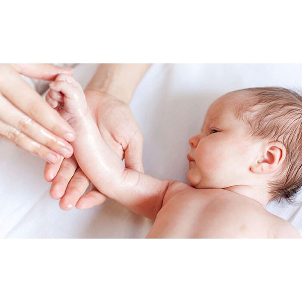 Dầu Massage Johnsons Baby