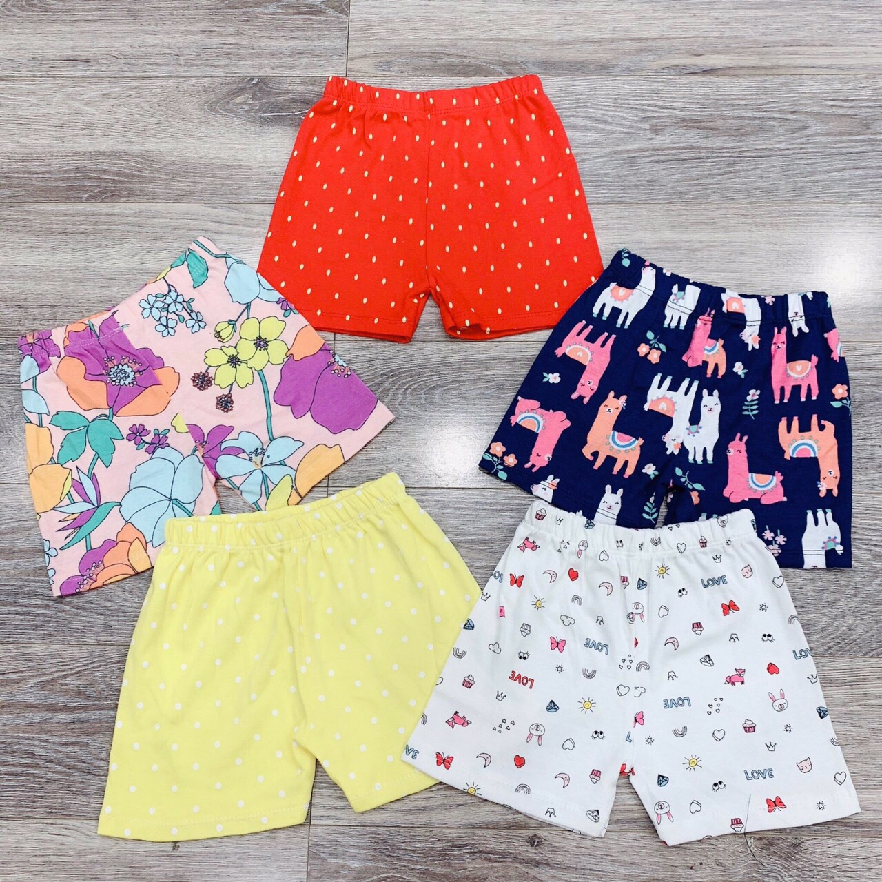 Combo 5 quần đùi mặc hè cho bé trai và bé gái