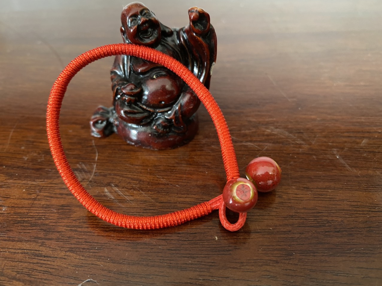 Vòng Tay Chỉ Đỏ  Phối Gốm đem lại May Mắn - Bình An