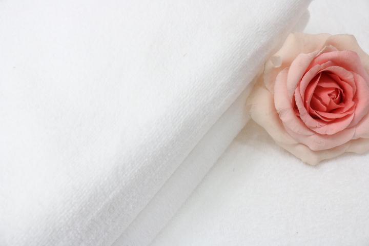 Combo 5 Khăn Mặt, Khăn Quấn Tóc Spa Microfiber Nam Phong Màu Trắng 35*75cm