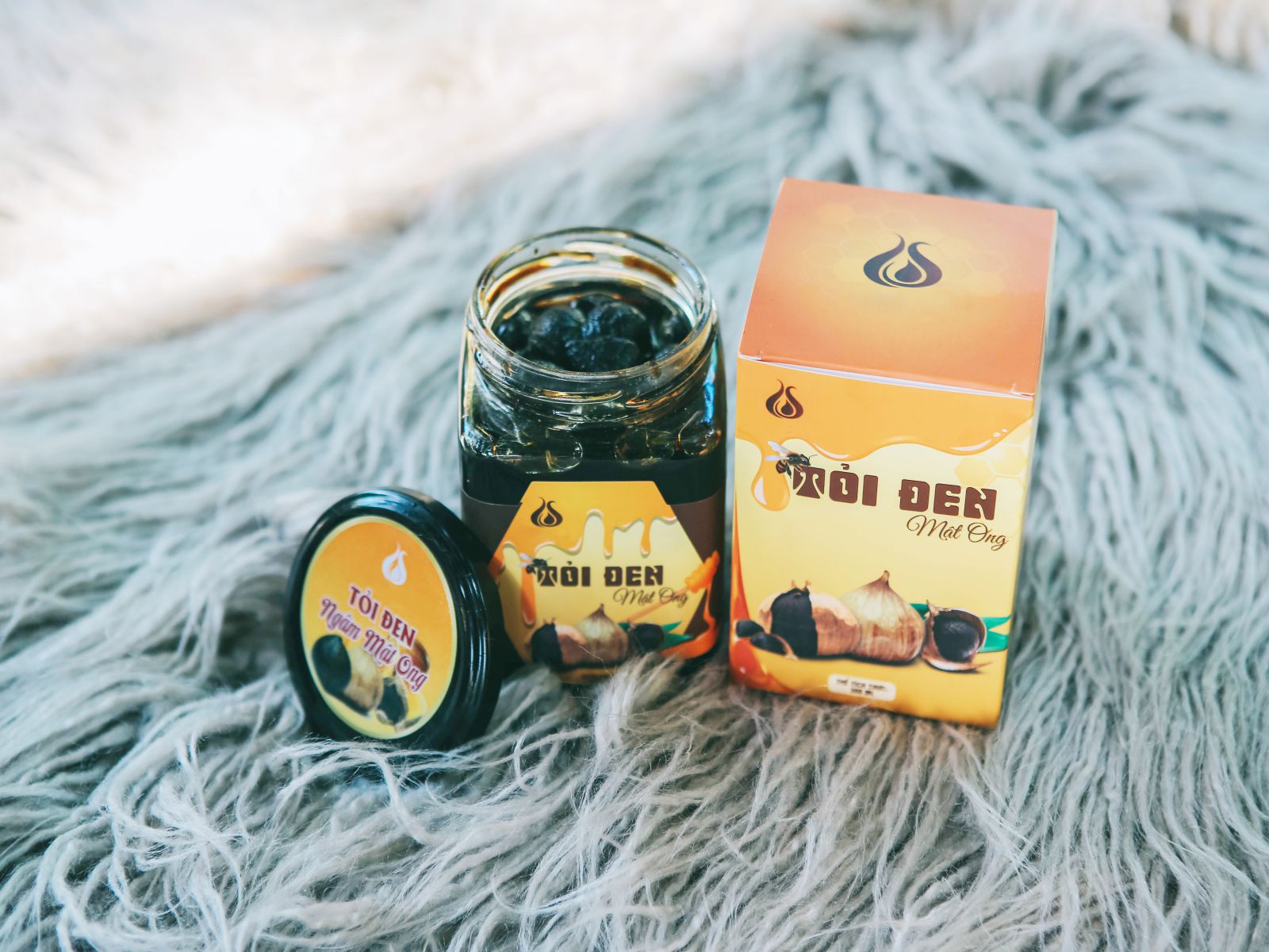 1 lọ Tỏi đen ngâm mật ong size380ml