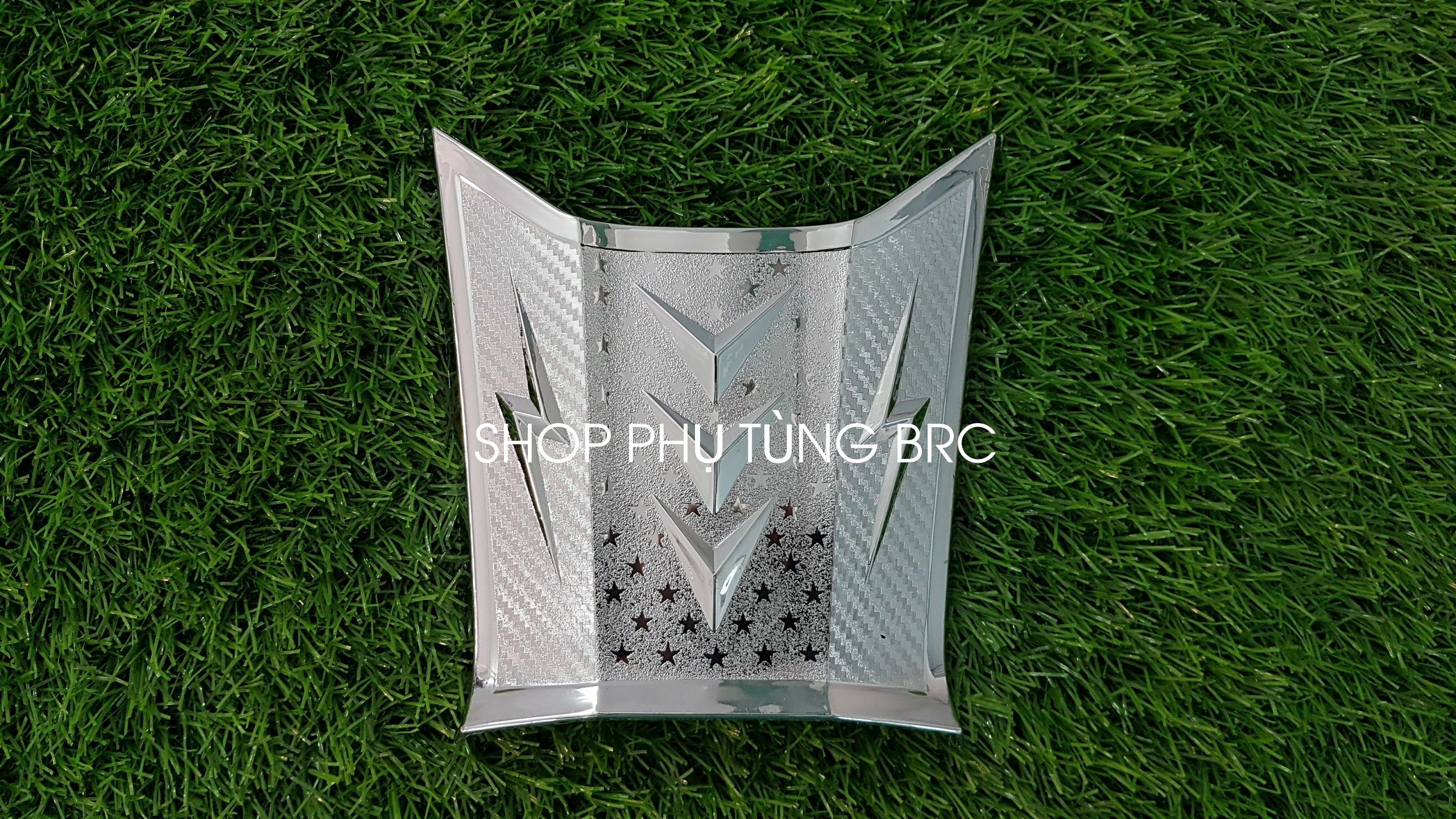 Ốp nắp xăng mạ CROM xe AIR BLADE 2020.