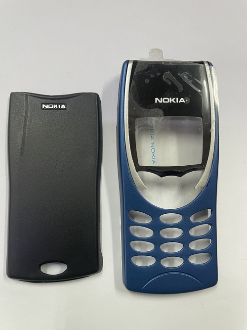 Vỏ điện thoại Nokia 8210 không sườn không phím