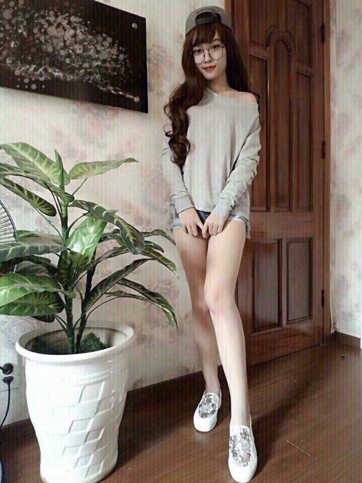 áo thun nữ lệch vai tay dài