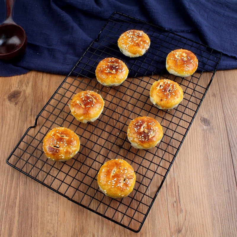 Rack hong khô bánh