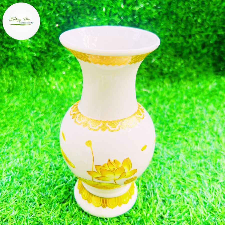 Bình hoa thờ cúng gốm sứ Hoa sen vàng
