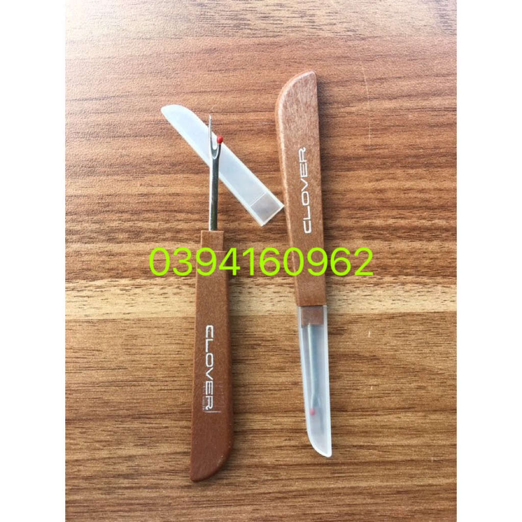 Cây tháo khuy, rạch khuyết cán màu gỗ