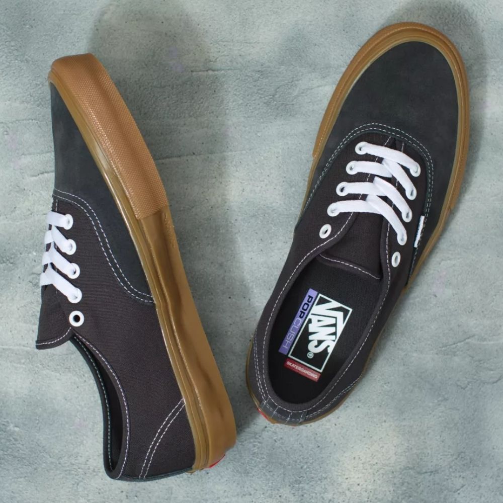 Vans Authentic Pro Skateboard Raven Gum Black