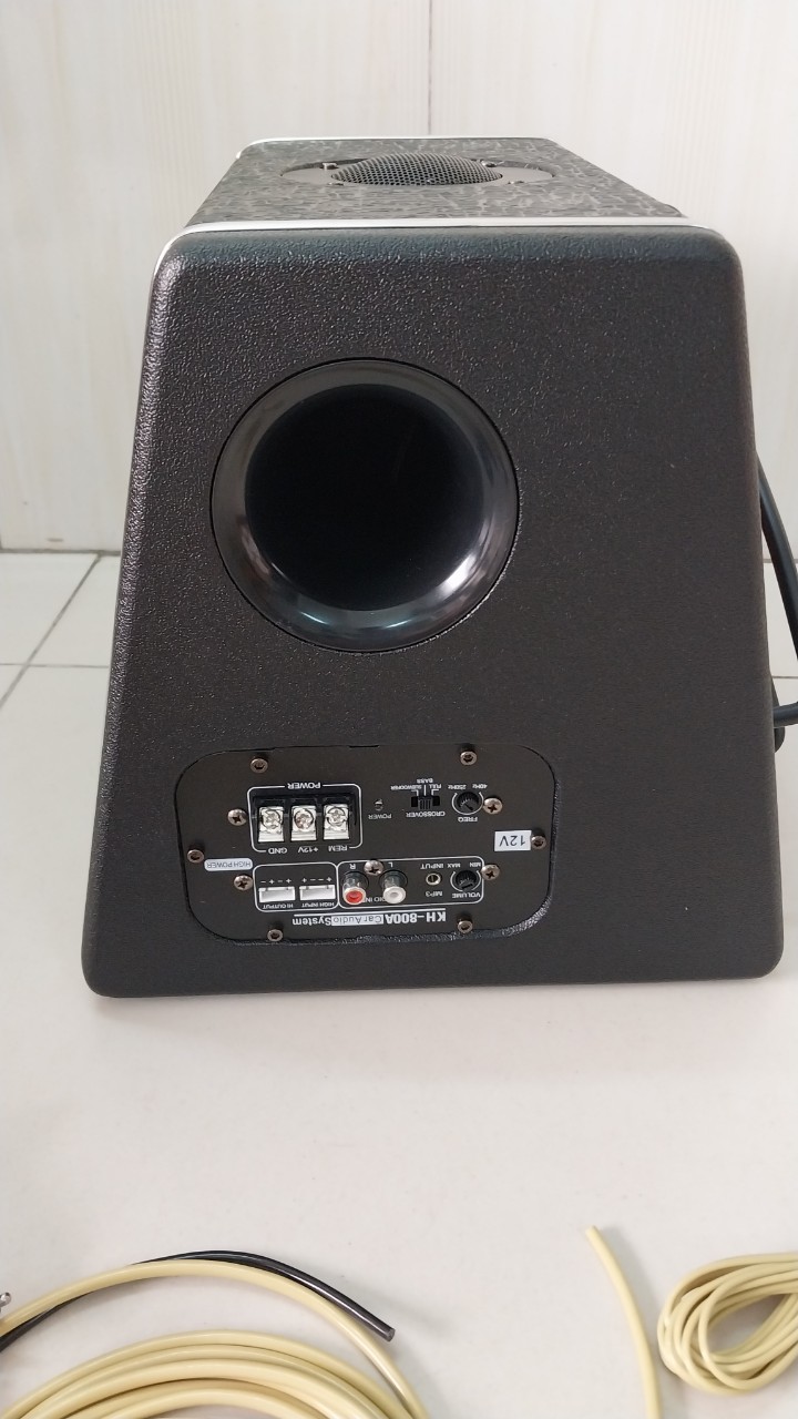 LOA SUB GẦM GHẾ CHO XE Ô TÔ