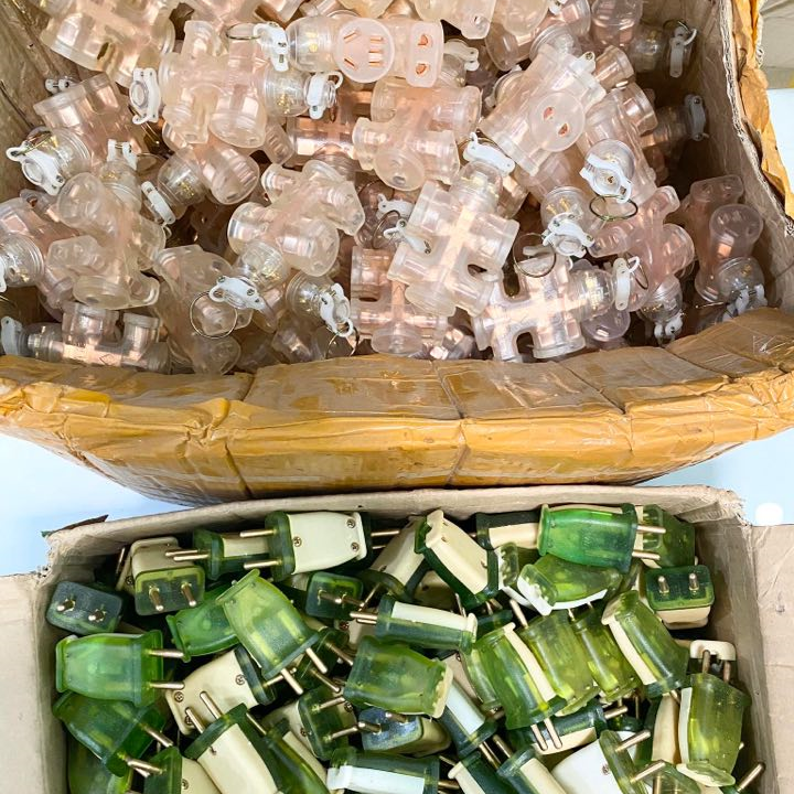 ổ cắm đúc siêu bền nhiều lỗ cắm