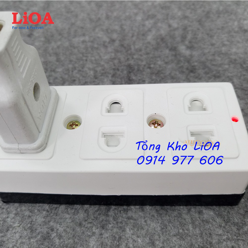 Ổ cắm điện ba nổi có nắp che an toàn