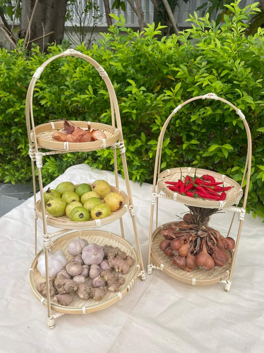 Kệ tre 2 tầng,mẹt tre,mẹt đựng đồ,đựng thức ăn,trang trí