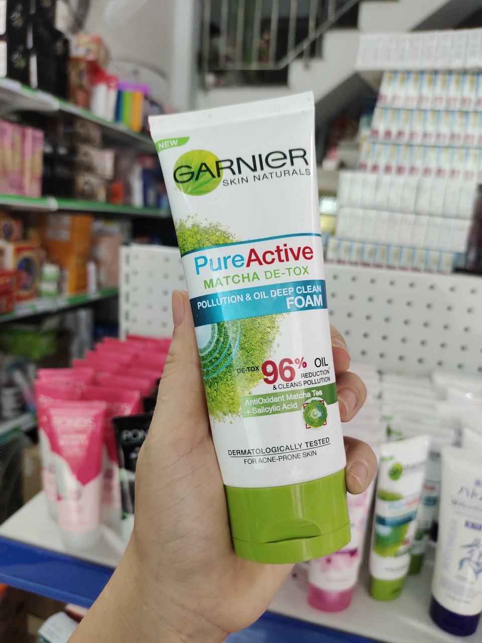 Sữa rửa mặt garnier 100ml - thái lan