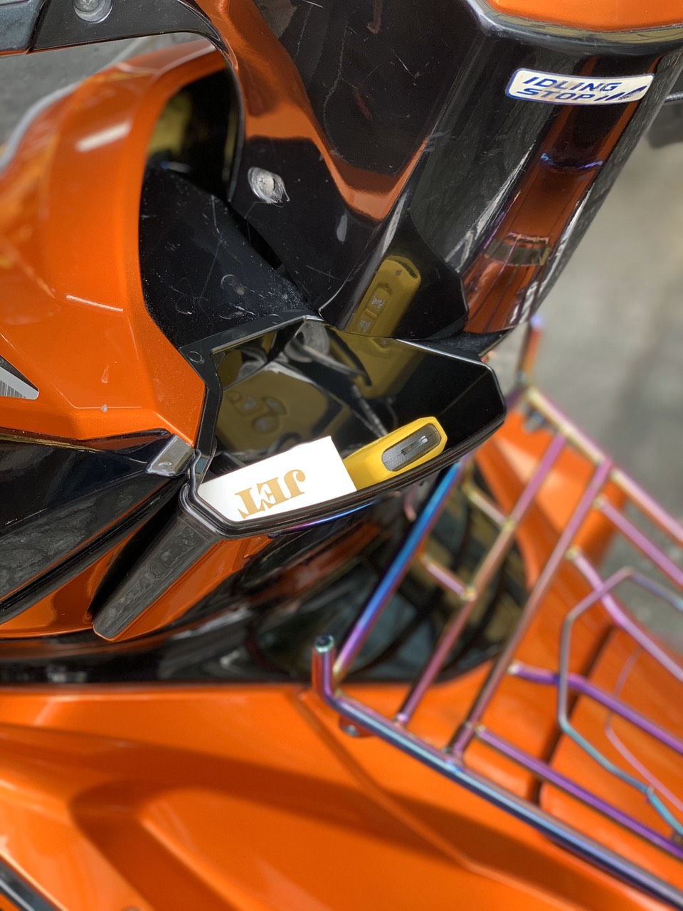 HỌC ĐỰNG ĐỒ AIRBLADE 2013 - 2014 - 2015 ĐEN BÓNG