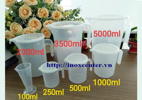 CA ĐONG NHỰA CÓ VẠCH CHIA ĐỊNH LƯỢNG