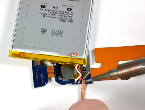 Thay Pin iPod Touch Gen 1