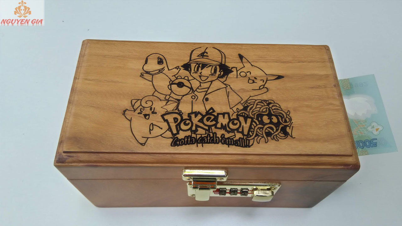 Hộp đựng tiền tiết kiệm có mật khẩu bằng gỗ mẫu Pokemon an toàn tiện lợi giúp tiền luôn mới tạo lập thói quen tiết kiệm và quản lý tài chính