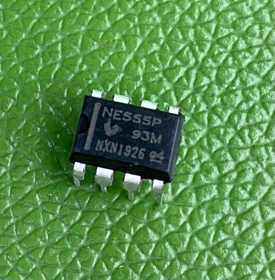 Combo 10 IC Tạo Xung NE555 Dip8