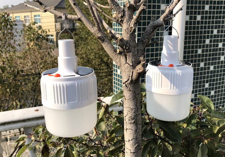 Bóng Đèn Led Tích Điện Năng Lượng Mặt Trời 100w - Có Điều Khiển Từ Xa - 5 Chế Độ Sáng