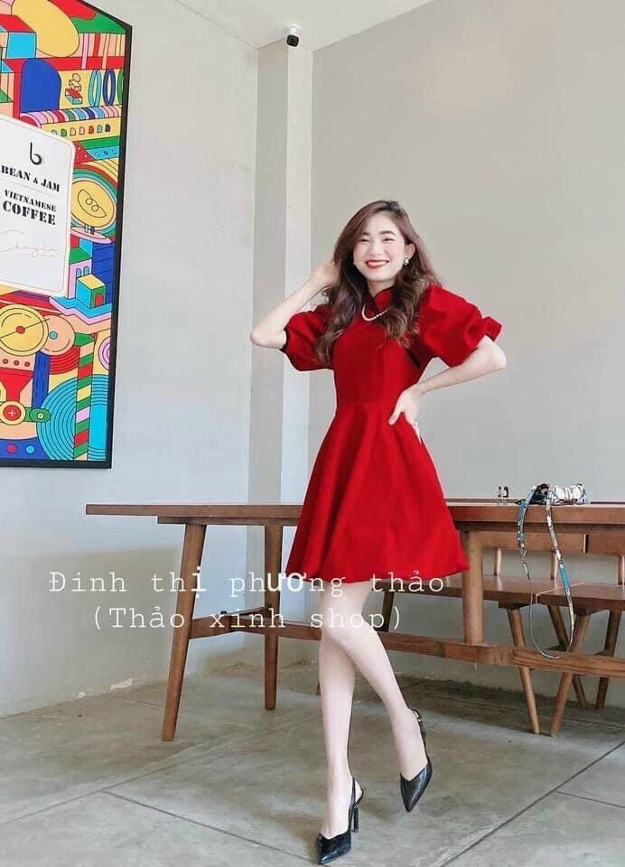 đầm dạo phố tay phồng cổ tàu