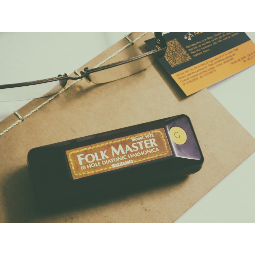 Kèn harmonica Suzuki Folk Master 1072 key C