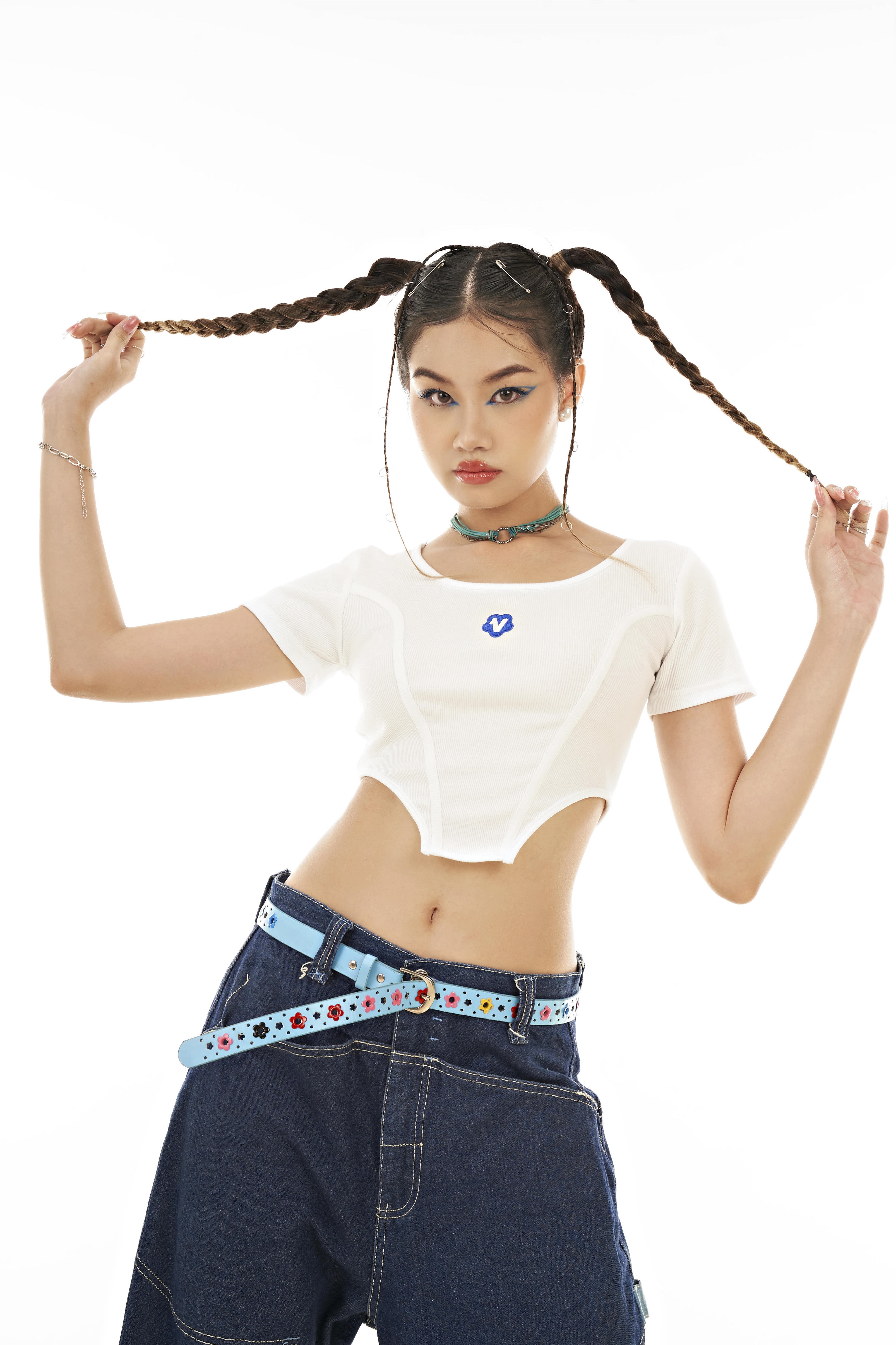 Áo croptop khoét eo tay ngắn Vicolas - VICO16