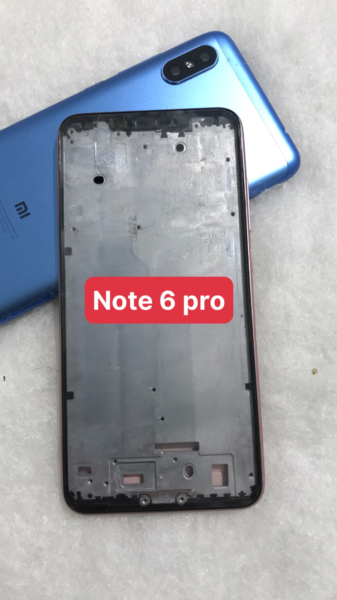 Bộ vỏ Xiaomi Redmi Note 6 Pro ( bộ gồm lưng, xương, nút bấm và kính camera)
