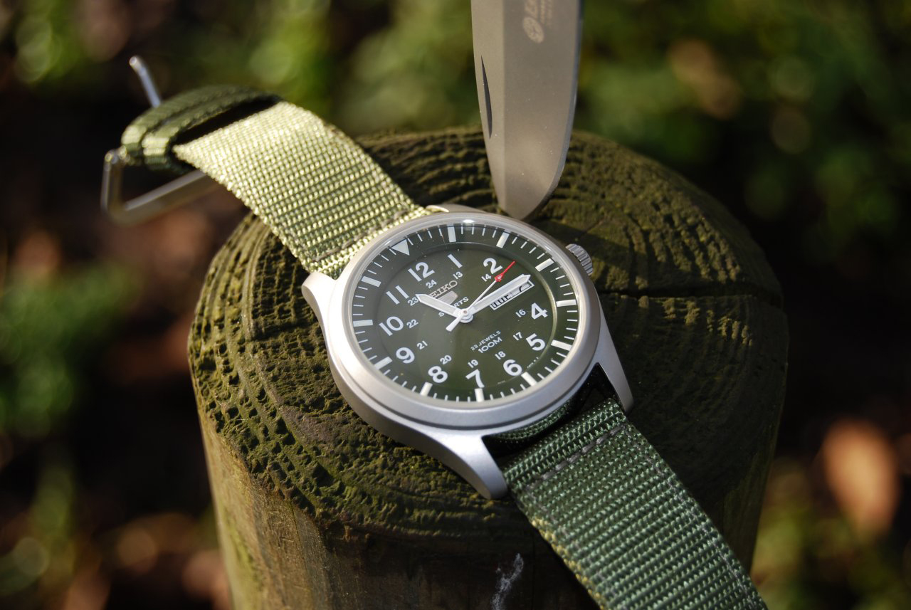 Đồng hồ nam SEIKO Automatic dây dù máy nhật