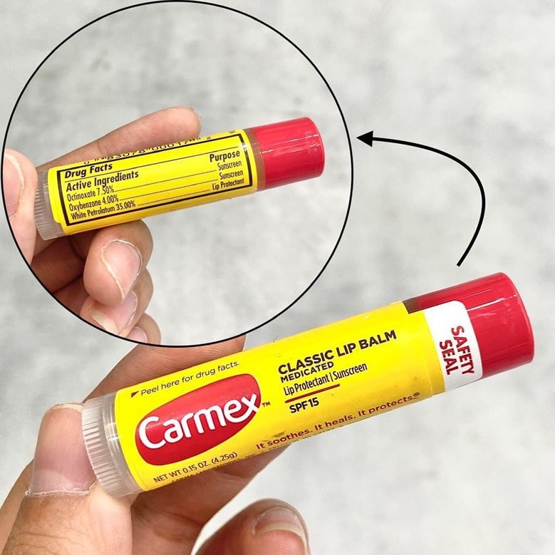 Son Dưỡng Môi Carmex Medicated Classic Lip Balm