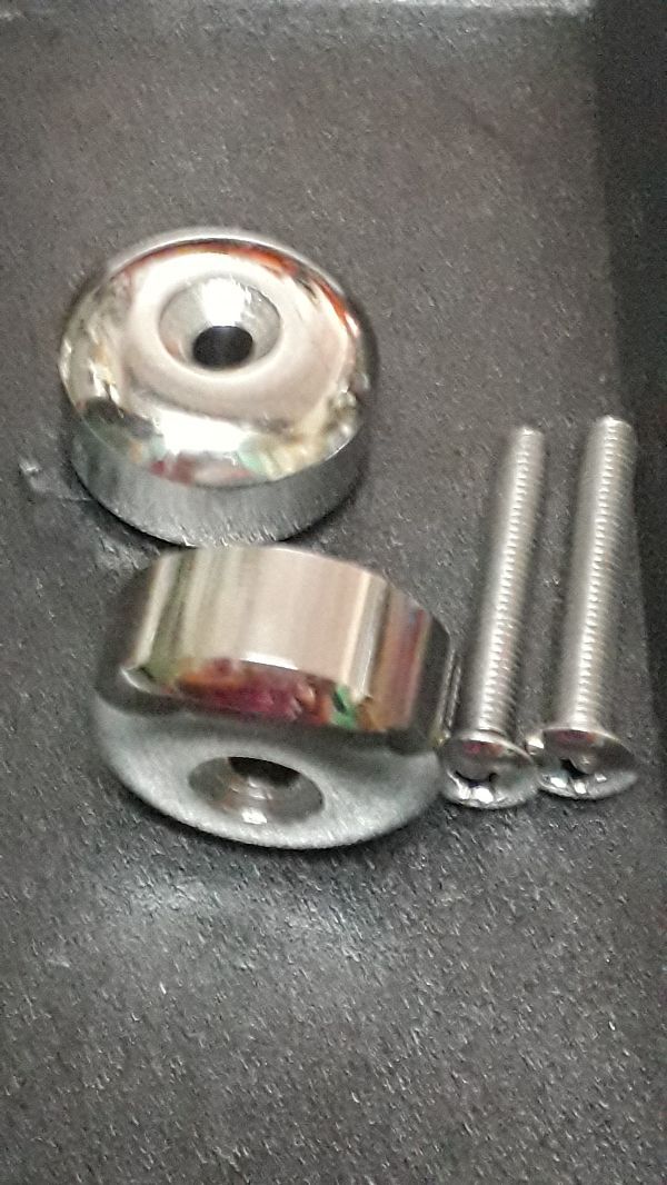 [HCM]Cục gù inox SH có ốc 2 cái